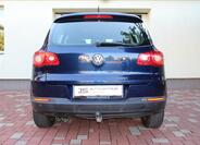 Volkswagen Tiguan 9
