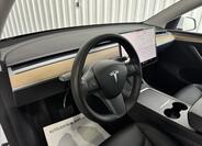 Tesla Model Y 15