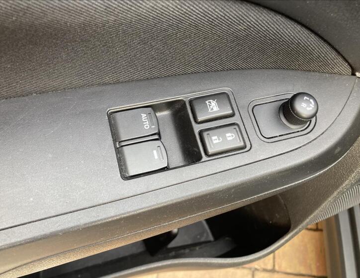Suzuki Vitara 14