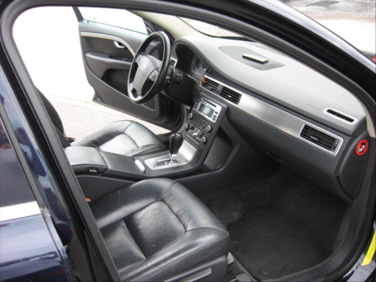Volvo S80
