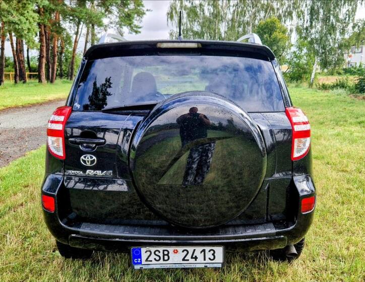 Toyota RAV4 5