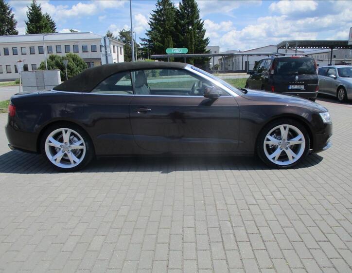 Audi A5 30