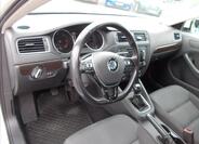 Volkswagen Jetta 19