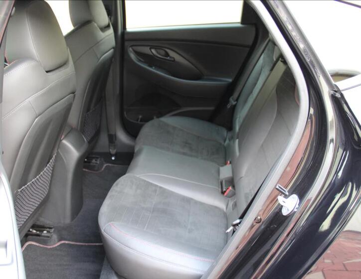 Hyundai i30 14