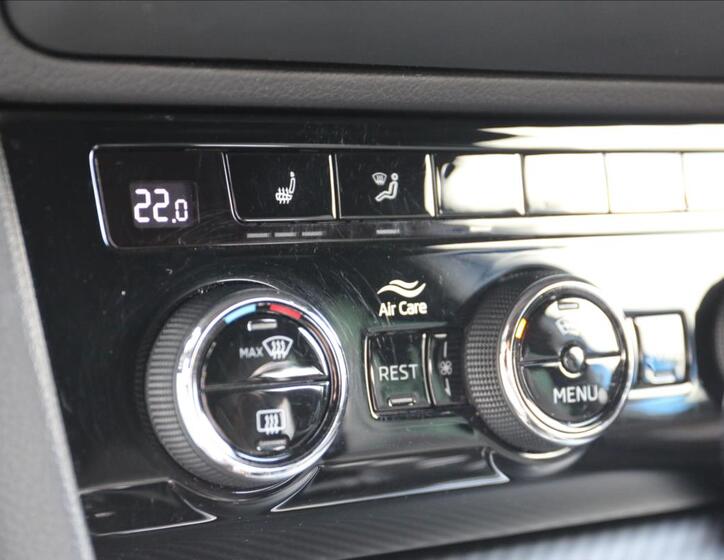 Škoda Superb 42