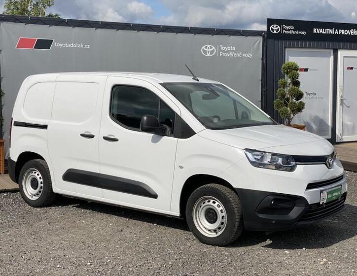 Toyota ProAce City 1