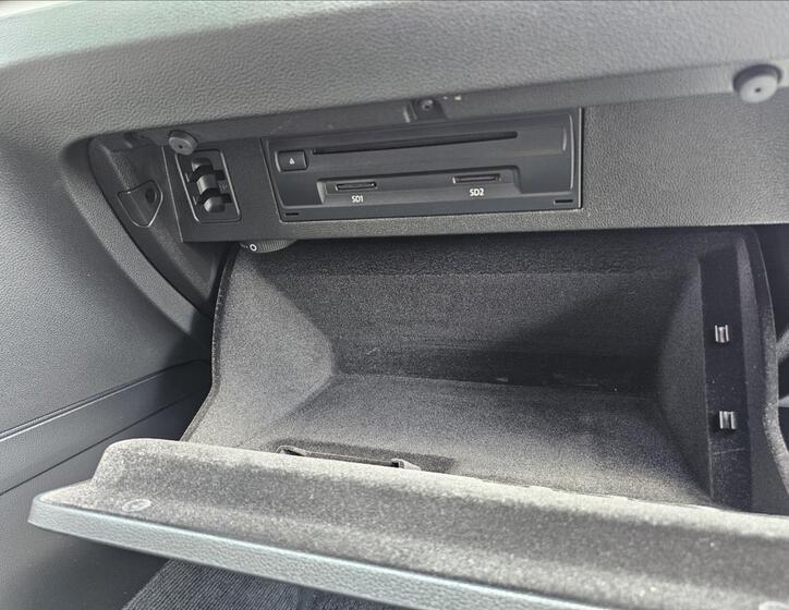 Volkswagen Passat 40