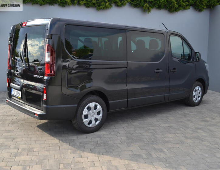 Renault Trafic 6