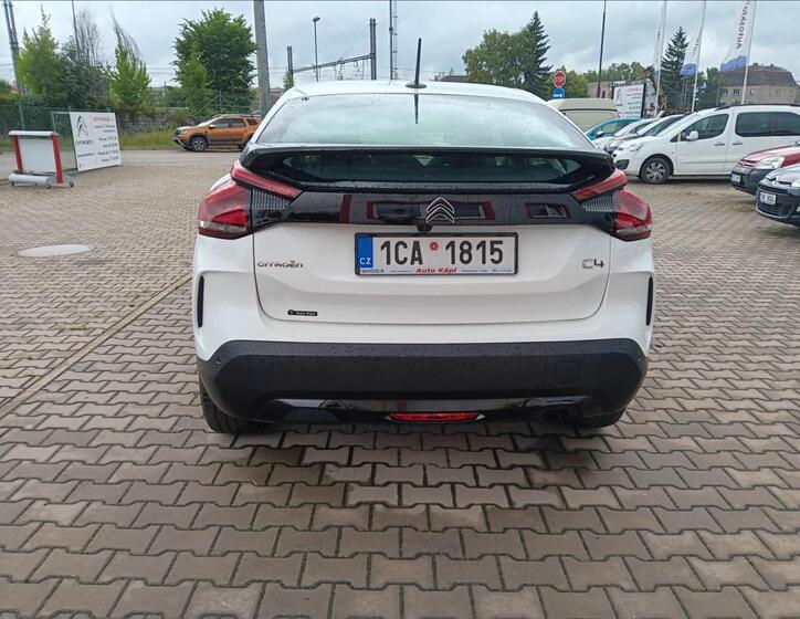 Citroën C4 4