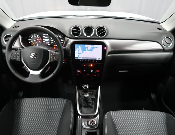 Suzuki Vitara 10