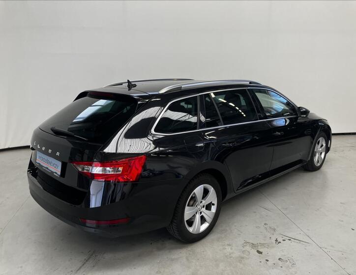 Škoda Superb 2