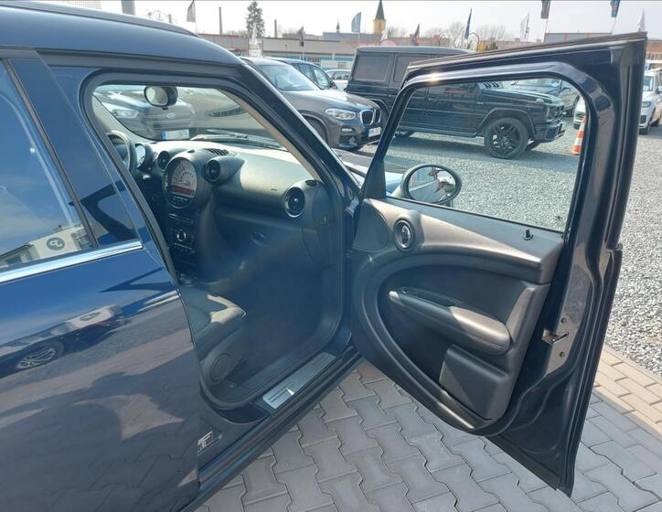 Mini Countryman 15