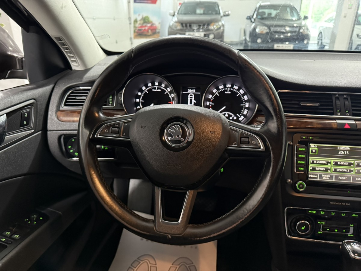 Škoda Superb