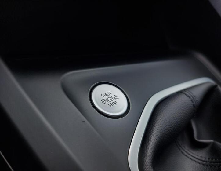 Volkswagen Golf 27