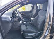 Hyundai i30 14