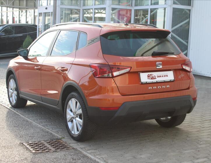 Seat Arona 4