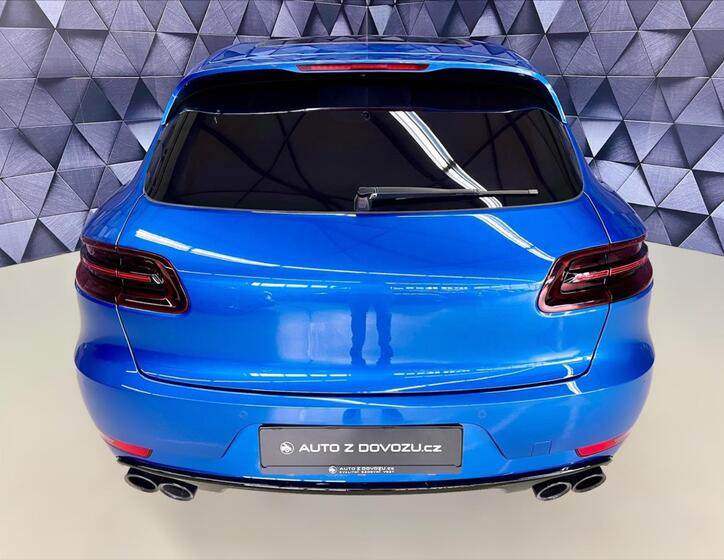 Porsche Macan 6