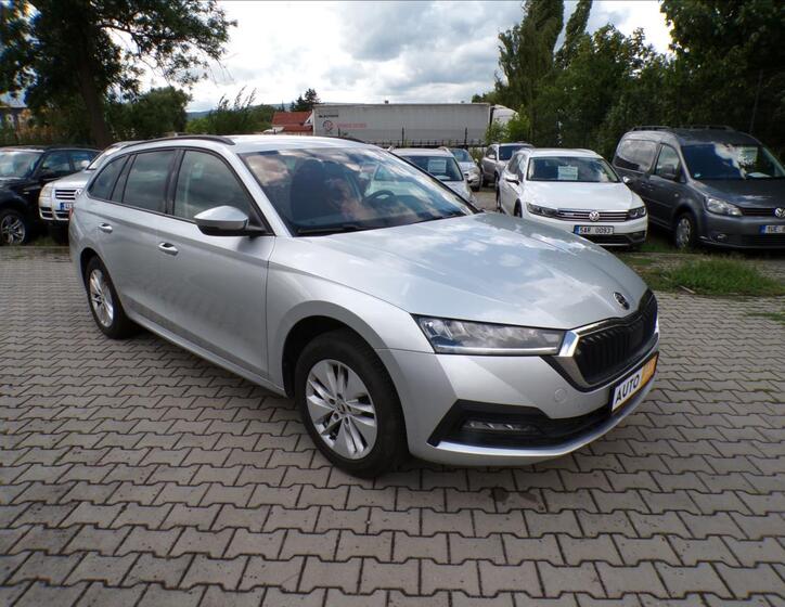 Škoda Octavia 1