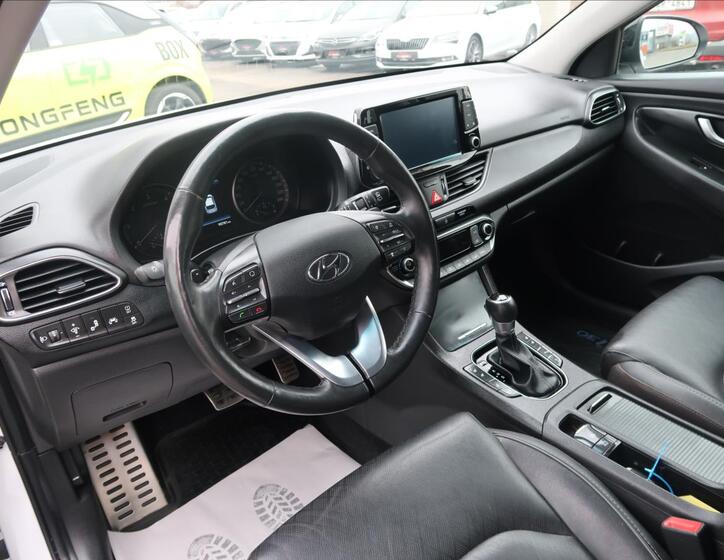 Hyundai i30 9