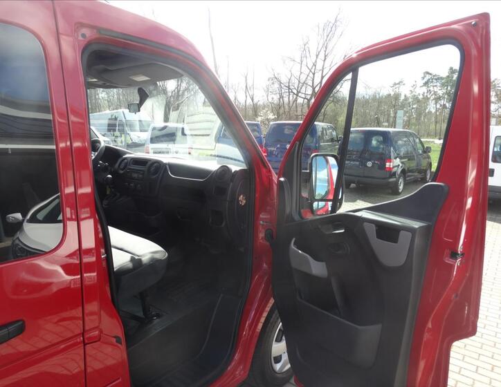 Renault Master 27
