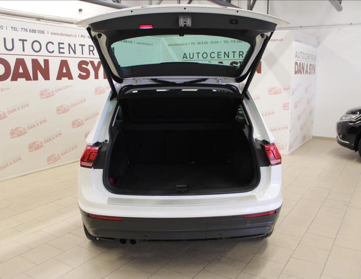 Volkswagen Tiguan 7