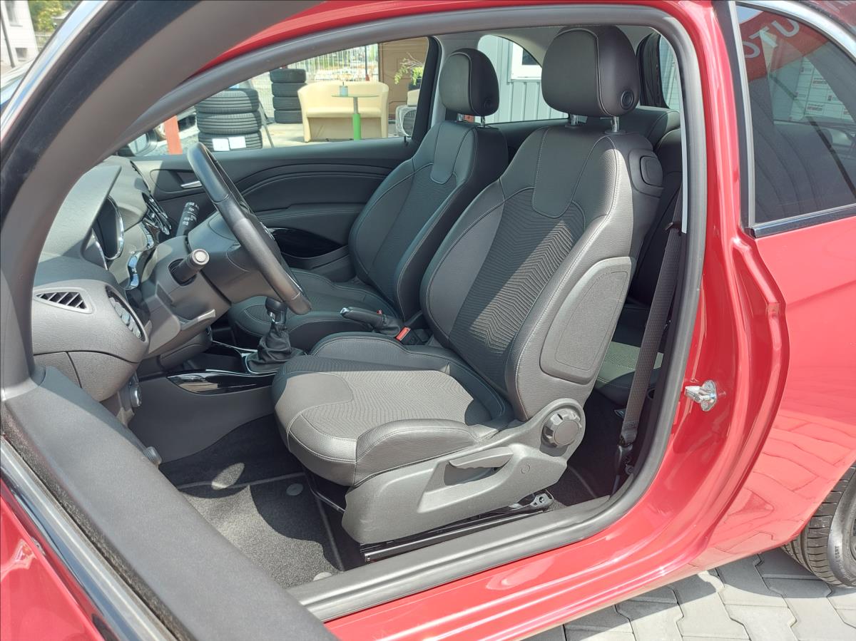 Opel Adam