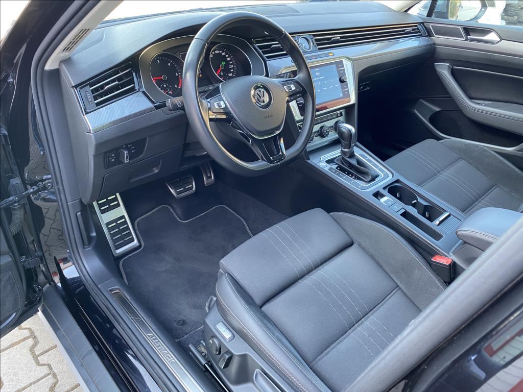 Volkswagen Passat 12