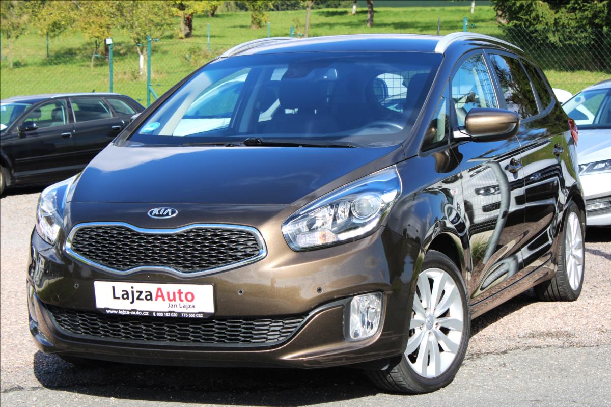 KIA Carens