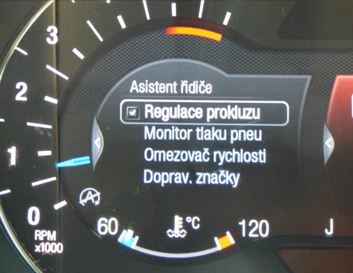 Ford S-MAX 21