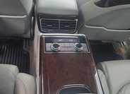 Audi A8 12