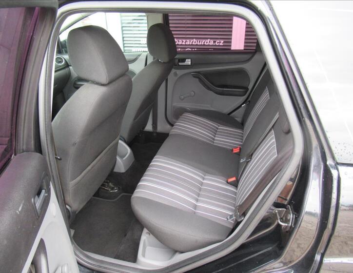 Ford Focus 18