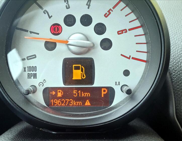 Mini Countryman 37