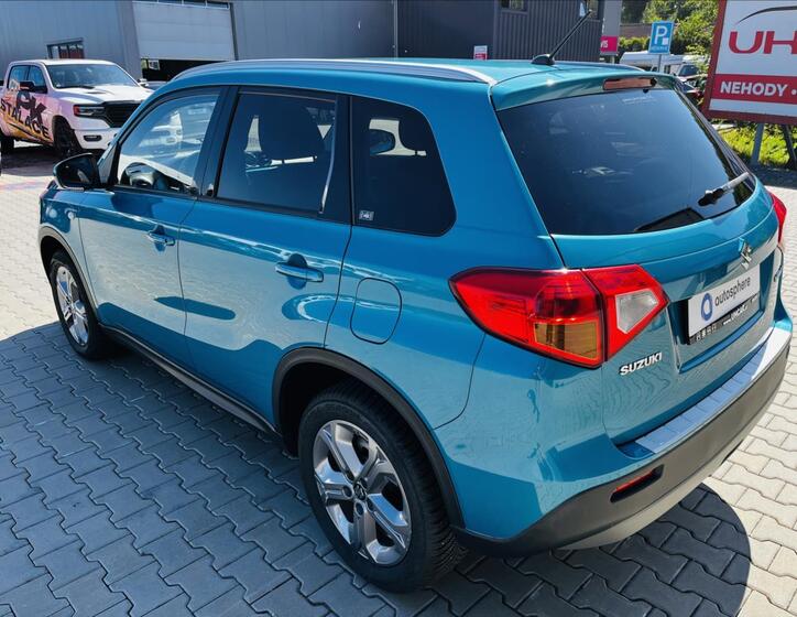 Suzuki Vitara 11