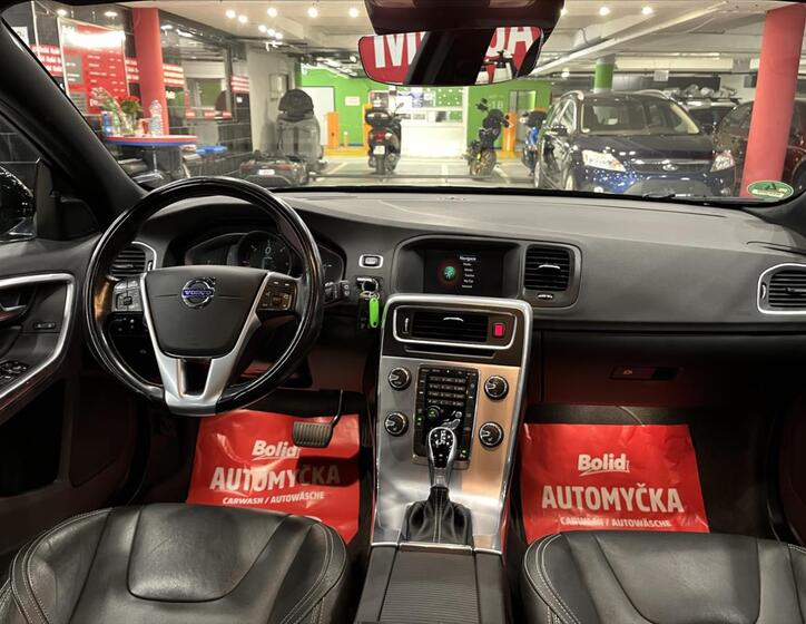 Volvo V60 24