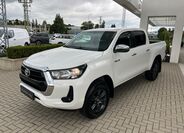 Toyota Hilux 2