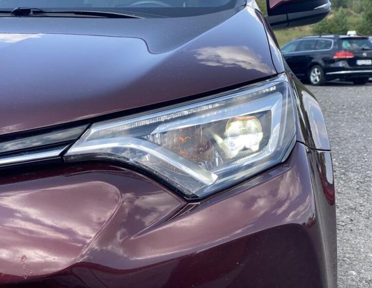Toyota RAV4 7