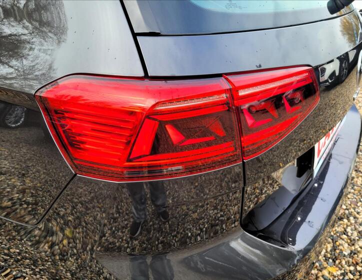 Volkswagen Passat 44