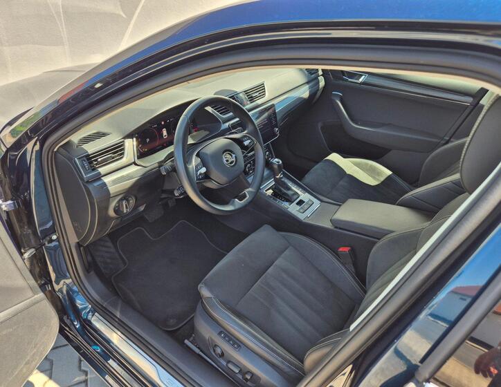 Škoda Superb 14