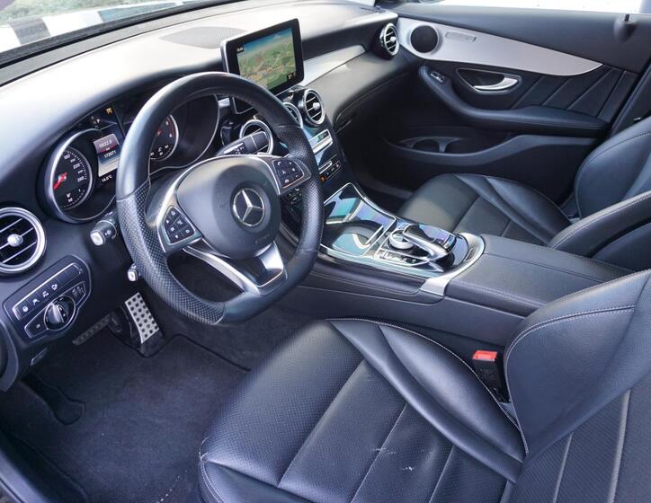 Mercedes-Benz GLC 7