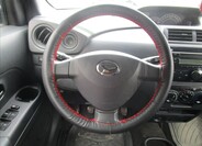 Daihatsu Materia 8