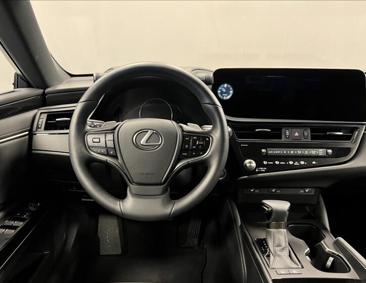 Lexus ES 300 5