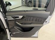 Audi Q7 43