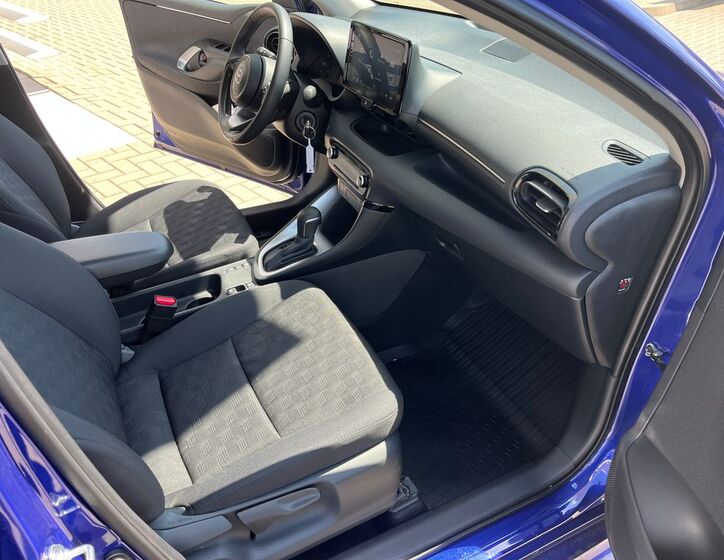 Toyota Yaris 17