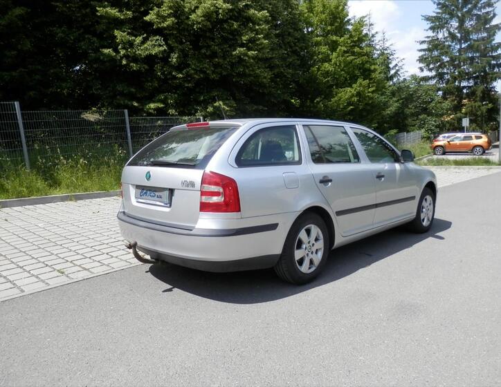 Škoda Octavia 9