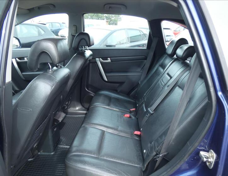 Chevrolet Captiva 10