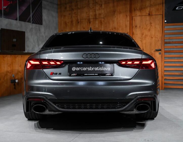 Audi RS5 30