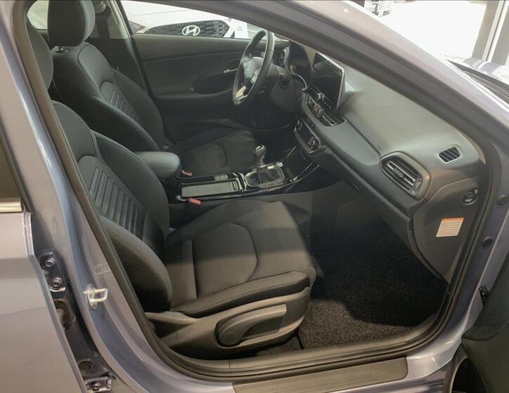 Hyundai i30 46