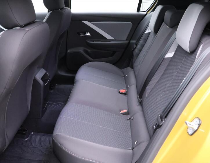Opel Astra 15