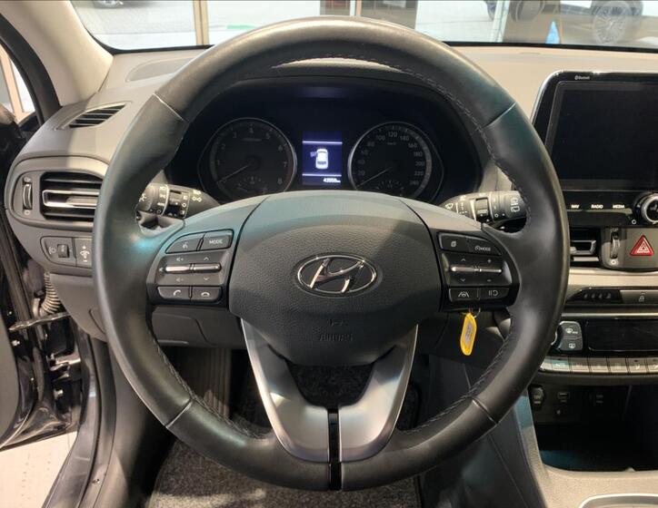 Hyundai i30 29