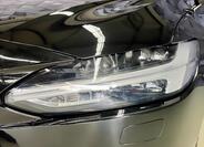 Volvo S90 8